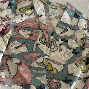 Wrangler with Love Lainey Multicolor Short Sleeve Graphic Shirt NWOT SZ Large